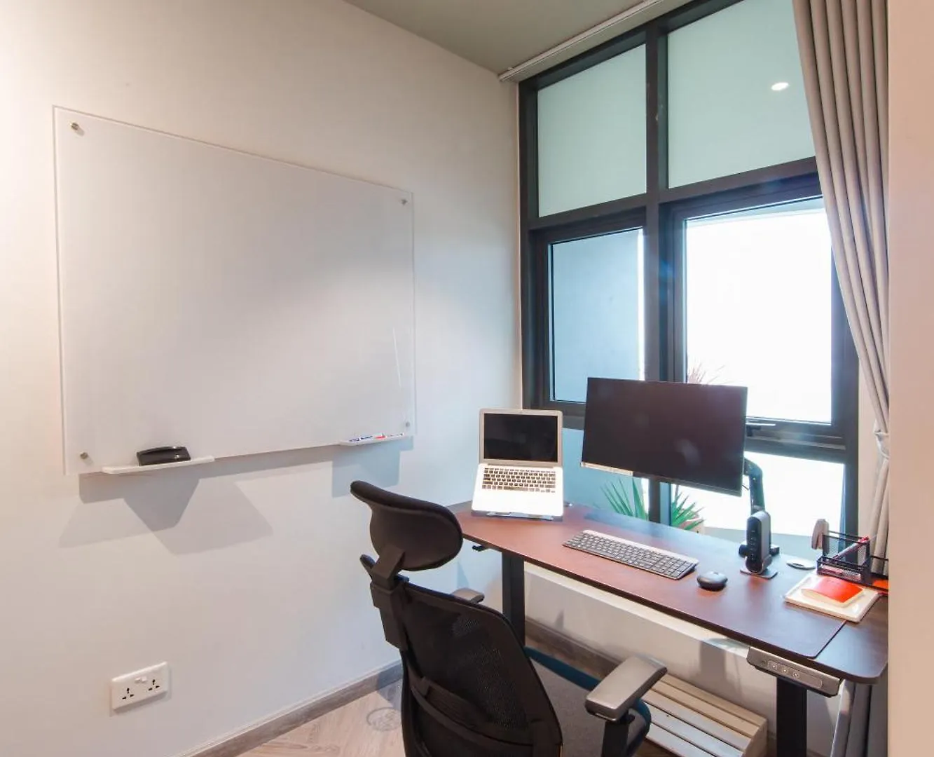 Lux Executive Residence At City Garden By Circadian Ho Chi Minh City Vietnam