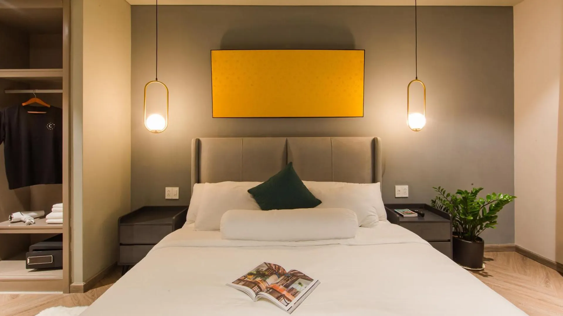 Apartment Lux Executive Residence At City Garden By Circadian Ho Chi Minh City