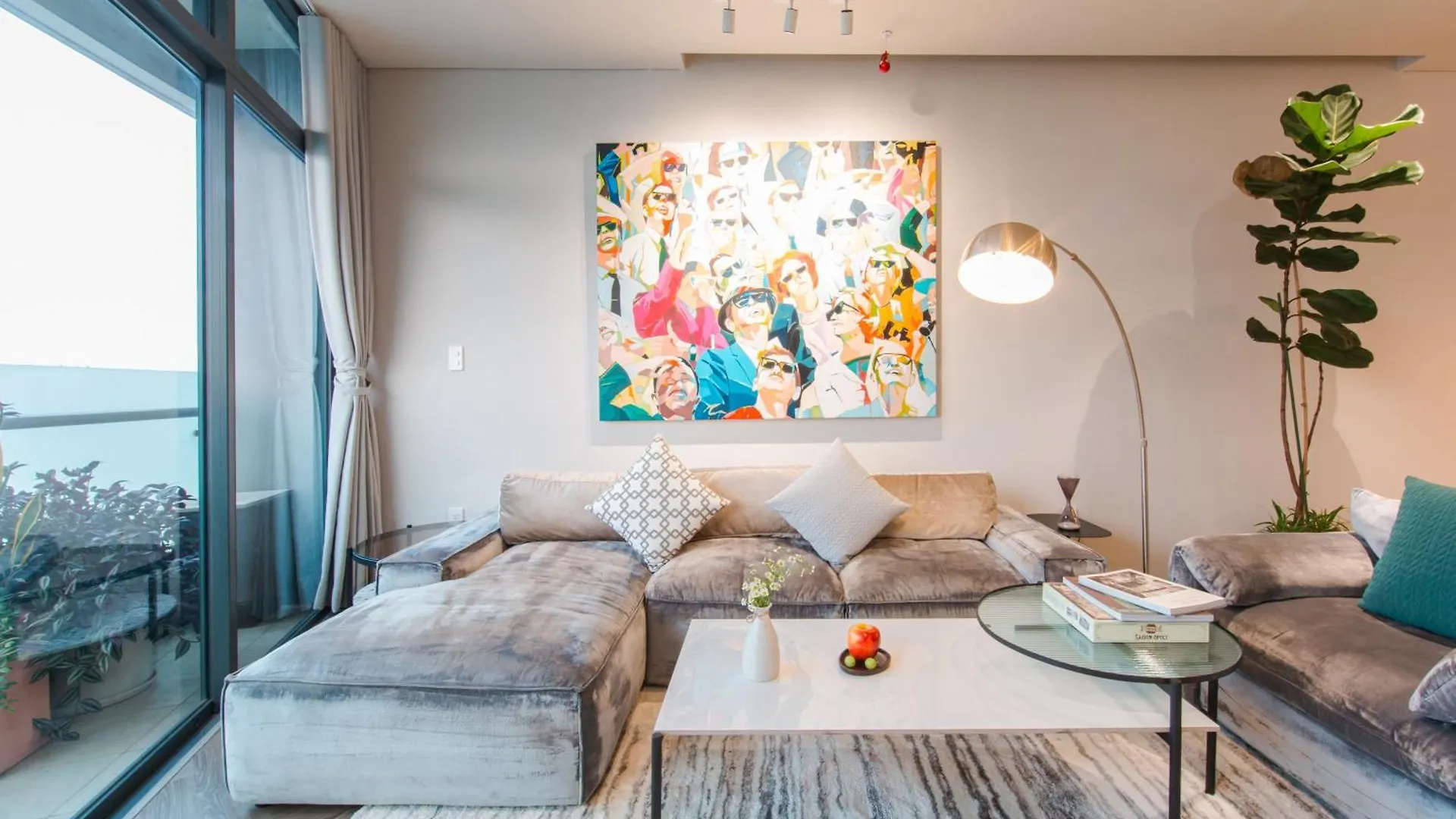 Lux Executive Residence At City Garden By Circadian Ho Chi Minh City Vietnam