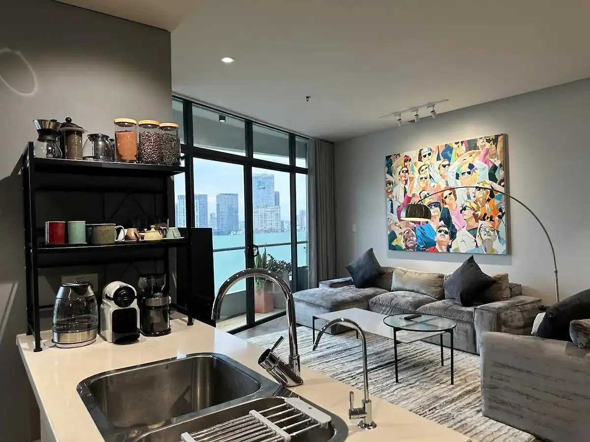 Apartment Lux Executive Residence At City Garden By Circadian Ho Chi Minh City